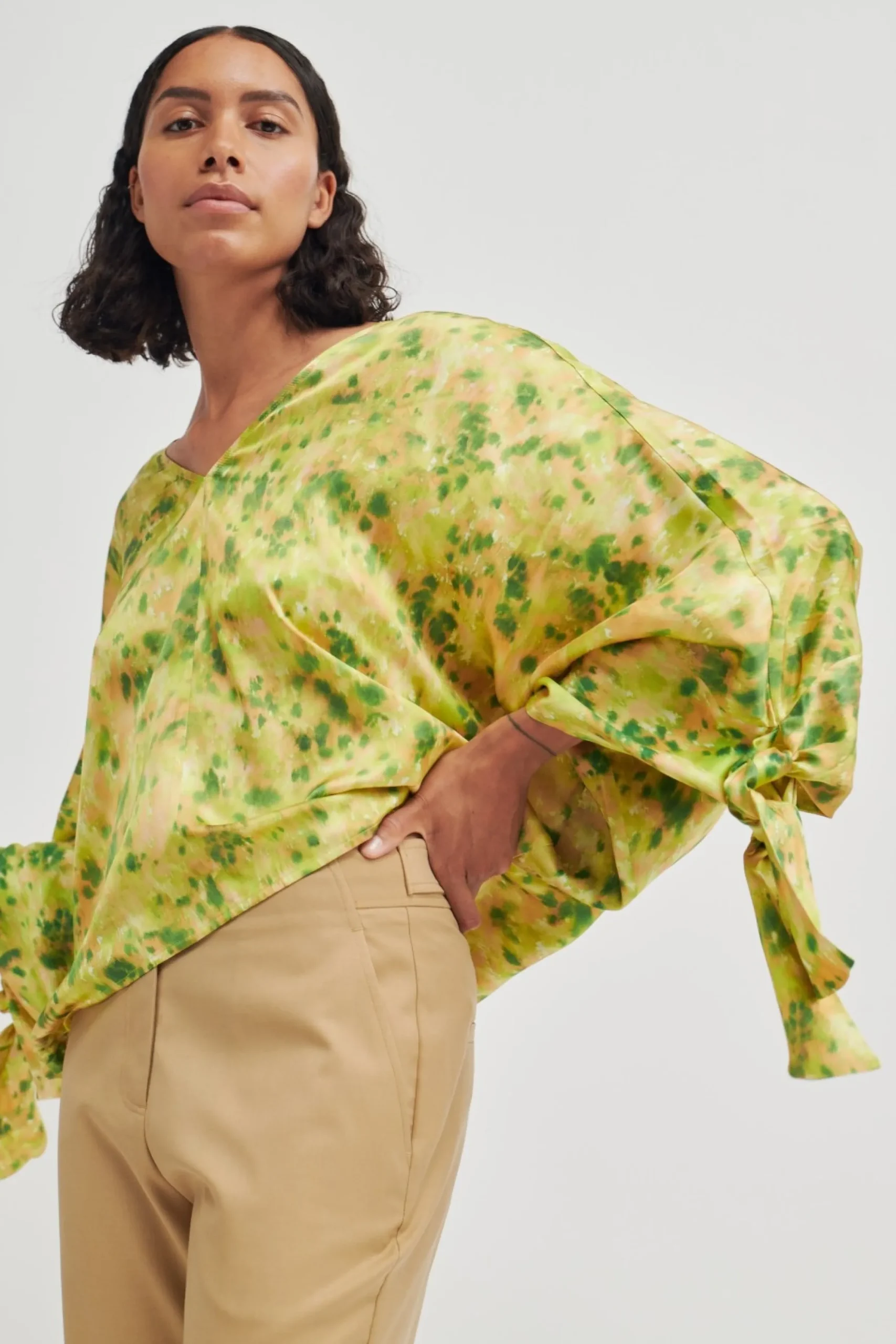 Outlet Crocus Blouse Kvinde Skjorter Og Bluser