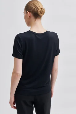Ello New Ss Tee Kvinde Toppe Og T-Shirts