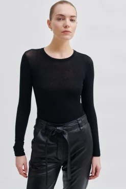 New Matima O-Neck Tee Kvinde Toppe Og T-Shirts
