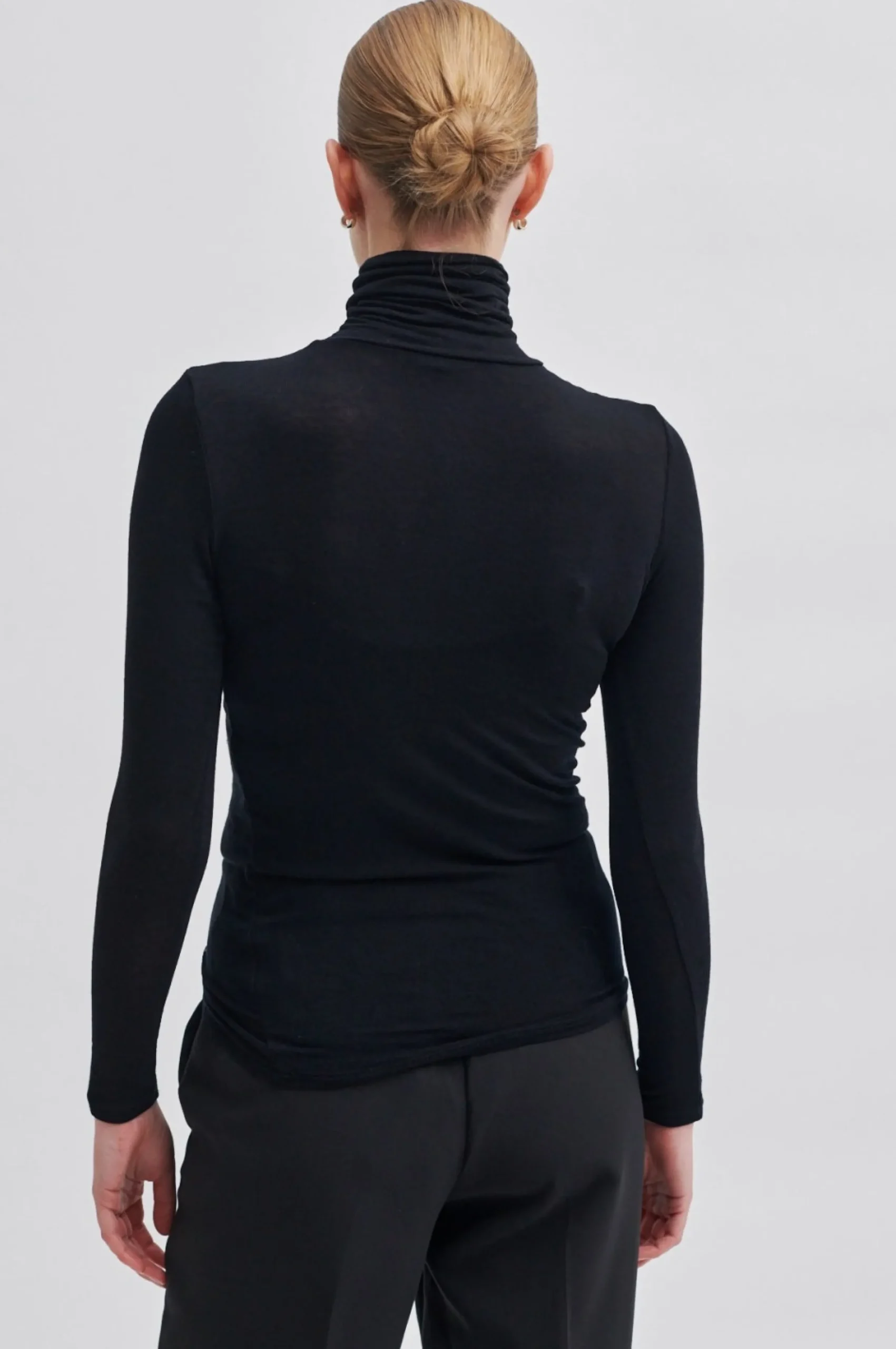 Best Matima T-Neck Tee Kvinde Toppe Og T-Shirts