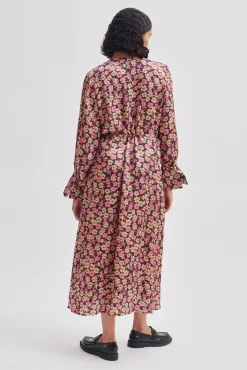New Victory V-Neck Dress Kvinde Kjoler